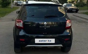 Renault Sandero 2015 года за 3 900 000 тг. в Алматы
