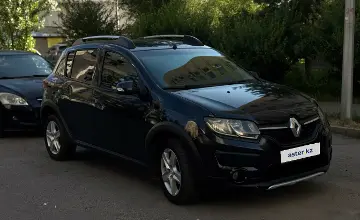 Renault Sandero 2015 года за 3 900 000 тг. в Алматы фото 3