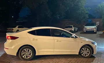 Hyundai Elantra 2017 года за 6 500 000 тг. в Алматы фото 3