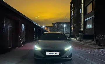 Hyundai Elantra 2022 года за 7 900 000 тг. в Петропавловск фото 2