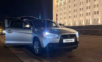 Mitsubishi ASX 2011 года за 5 300 000 тг. в Алматы фото 3