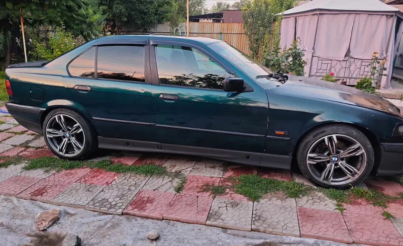 BMW 3 серии 1994 года за 1 300 000 тг. в Алматы
