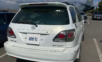 Lexus RX 2001 года за 4 500 000 тг. в Астана