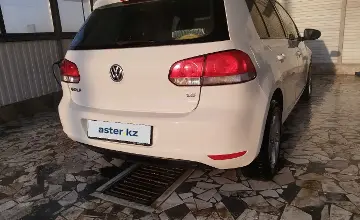 Volkswagen Golf 2012 года за 3 500 000 тг. в Актау фото 4