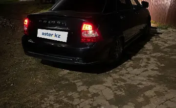 LADA (ВАЗ) Priora 2007 года за 950 000 тг. в Уральск фото 3