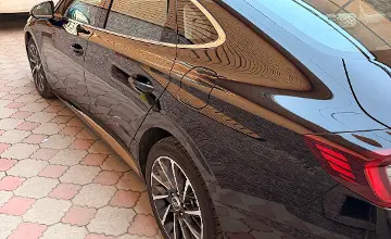 Hyundai Sonata 2021 года за 10 500 000 тг. в Алматы