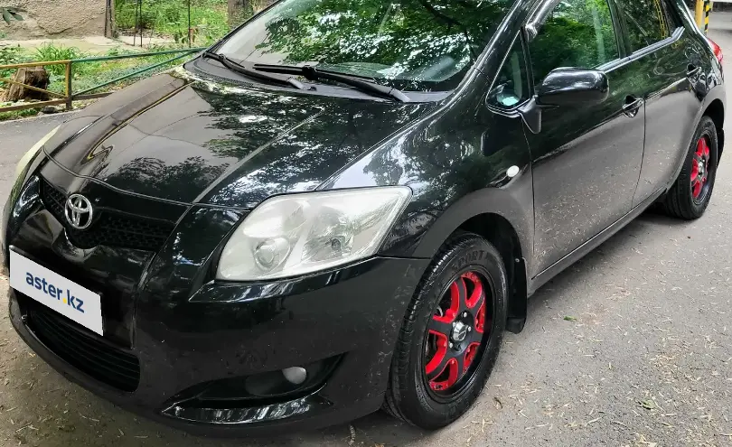 Toyota Auris 2008 года за 3 300 000 тг. в Алматы фото 1
