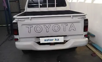 Toyota Hilux 2005 года за 4 800 000 тг. в Павлодар фото 4