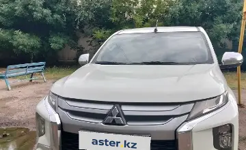 Mitsubishi L200 2022 года за 16 000 000 тг. в Атырау фото 2