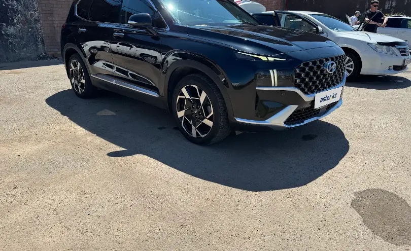 Hyundai Santa Fe 2023 года за 18 000 000 тг. в Астана фото 3
