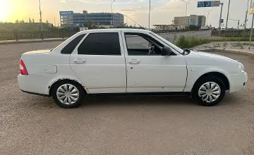 LADA (ВАЗ) Priora 2012 года за 2 000 000 тг. в Астана фото 3