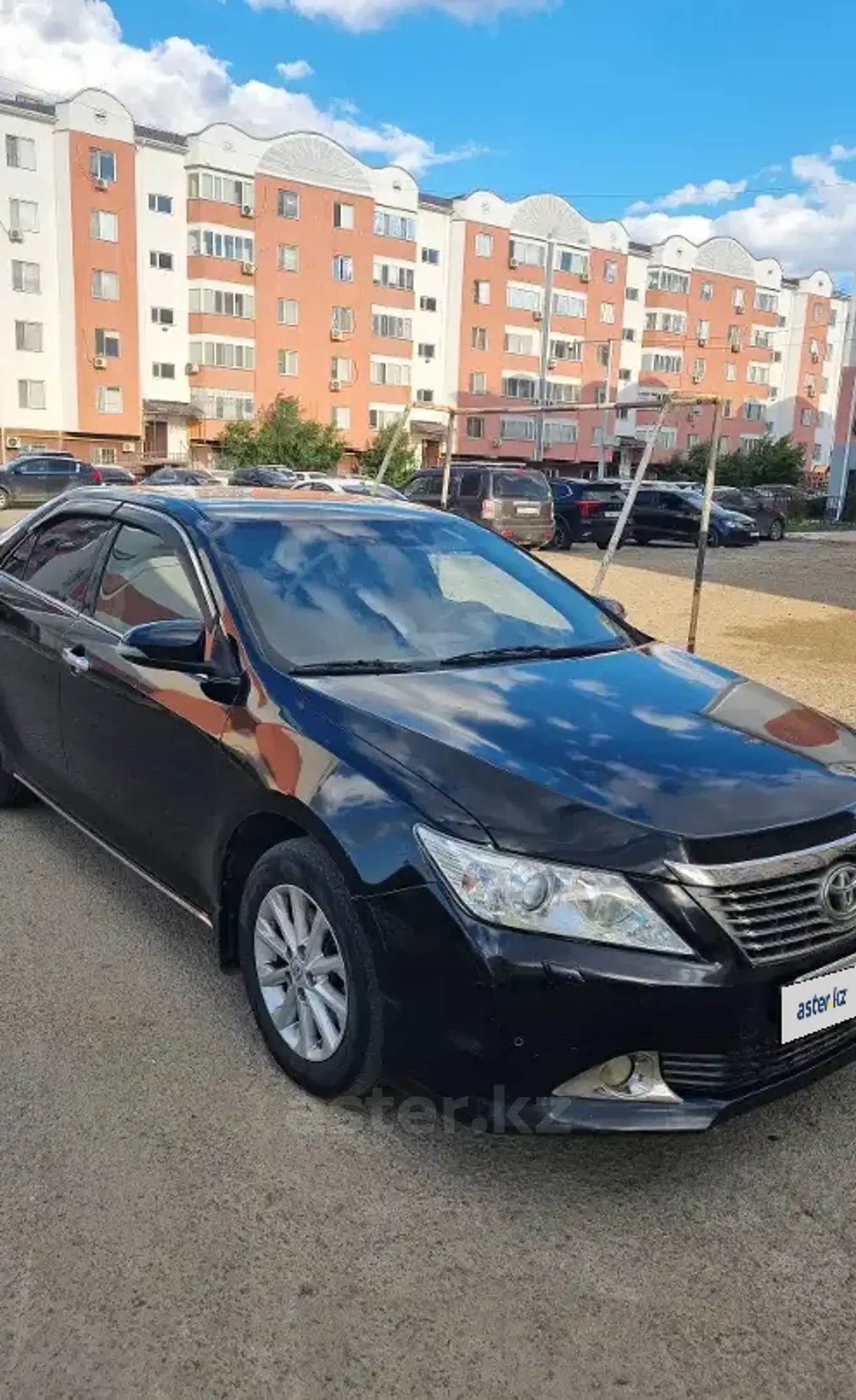 Toyota Camry 2014 года за 7 000 000 тг. в Атырауская область фото 2