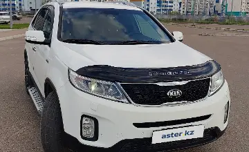 Kia Sorento 2012 года за 7 450 000 тг. в Семей фото 3