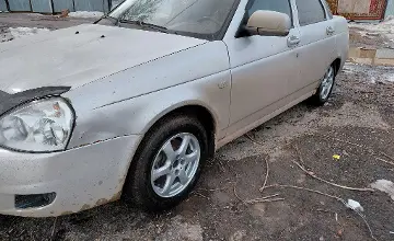 LADA (ВАЗ) Priora 2013 года за 1 800 000 тг. в Актюбинская область фото 2