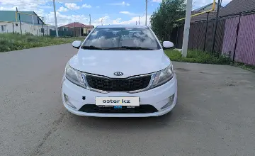 Kia Rio 2014 года за 3 500 000 тг. в Астана фото 2
