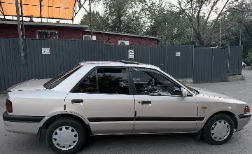 Mazda 323 1993 года за 1 050 000 тг. в Алматы фото 2