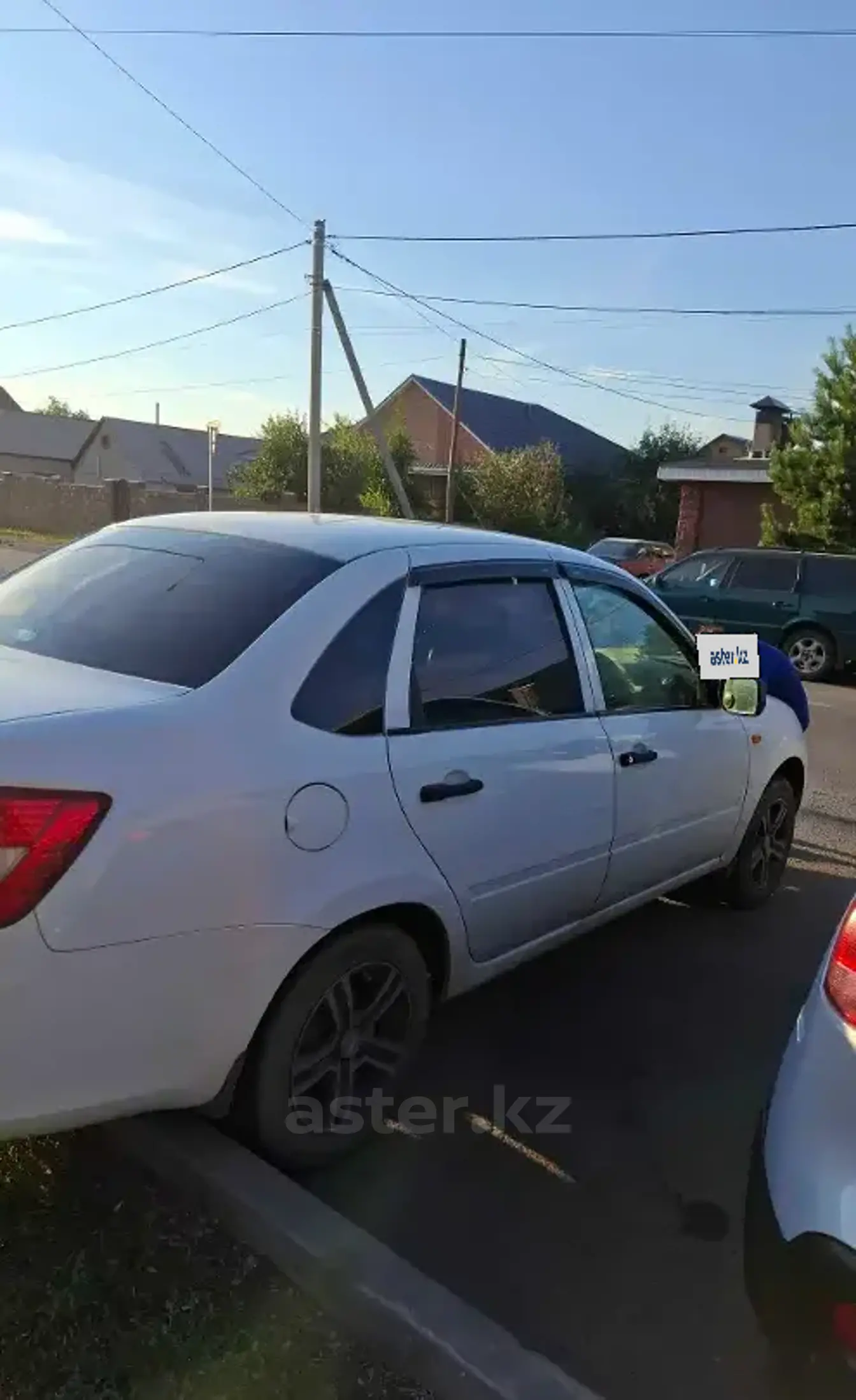 LADA (ВАЗ) Granta 2014 года за 2 000 000 тг. в Астана фото 3