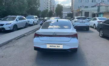 Hyundai Elantra 2023 года за 8 000 000 тг. в Астана фото 3