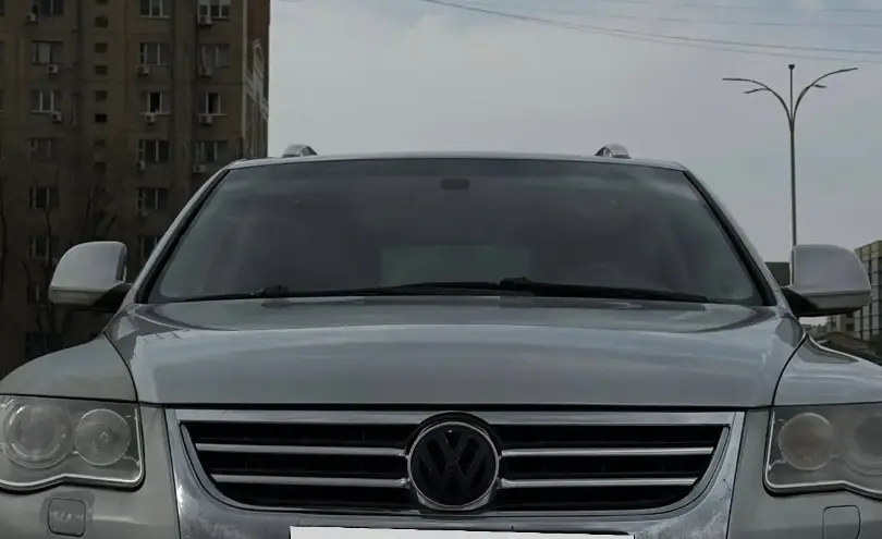 Volkswagen Touareg 2008 года за 6 800 000 тг. в Алматы