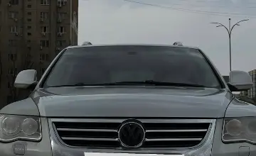 Volkswagen Touareg 2008 года за 6 800 000 тг. в Алматы фото 1