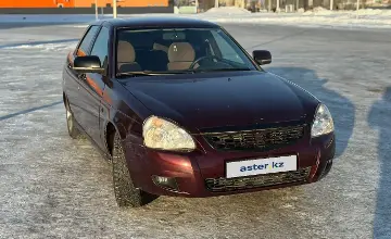 LADA (ВАЗ) Priora 2008 года за 900 000 тг. в Астана фото 3