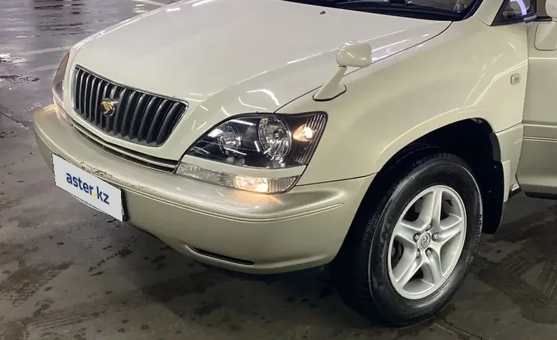 Toyota Harrier 1998 года за 6 000 000 тг. в Астана