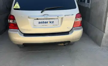 Toyota Highlander 2004 года за 6 500 000 тг. в Алматы фото 2