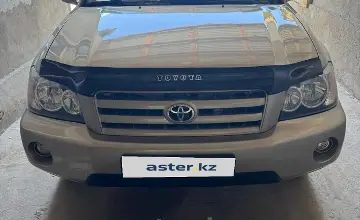 Toyota Highlander 2004 года за 6 500 000 тг. в Алматы фото 1