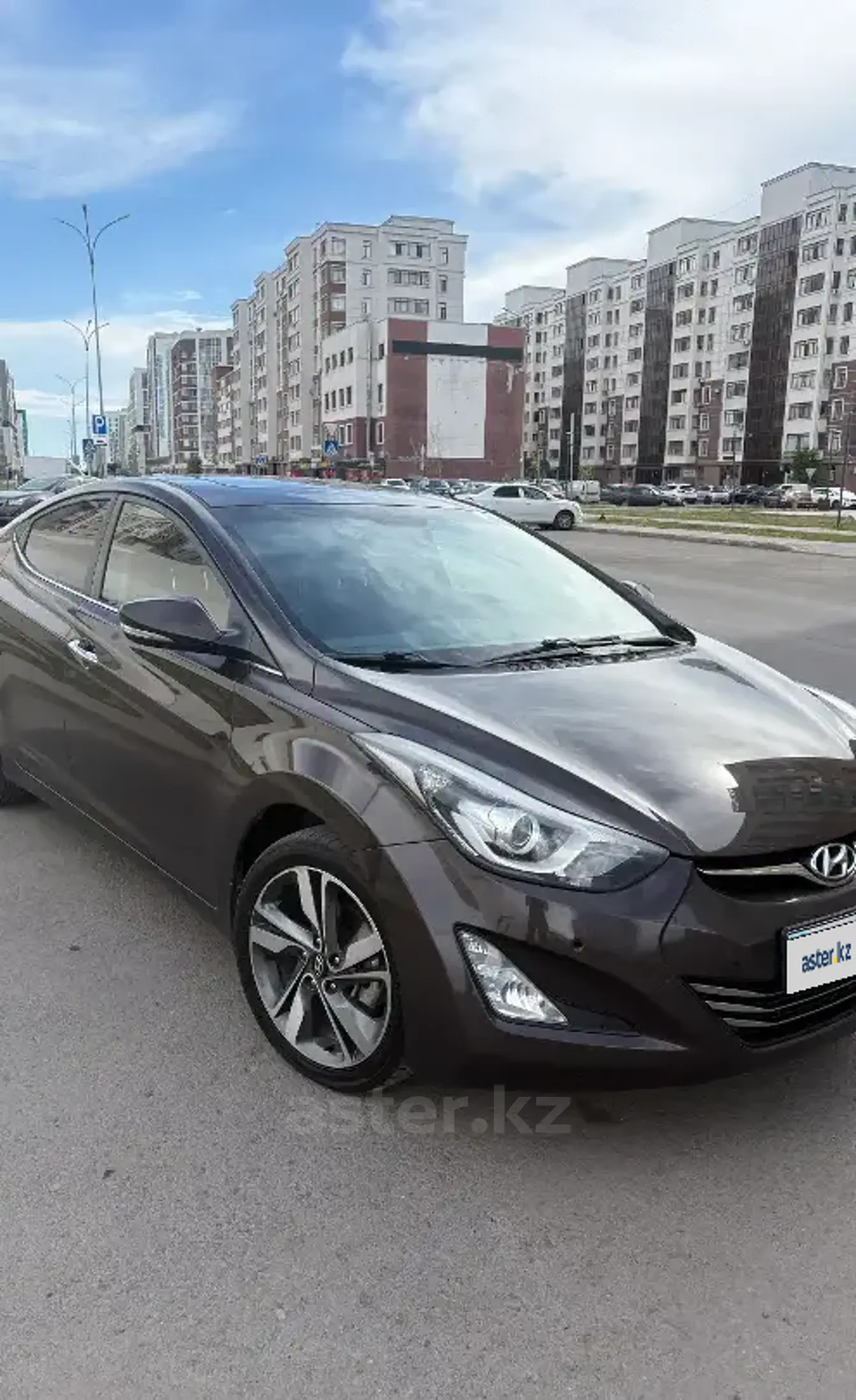 Hyundai Elantra 2015 года за 6 200 000 тг. в Астана фото 3