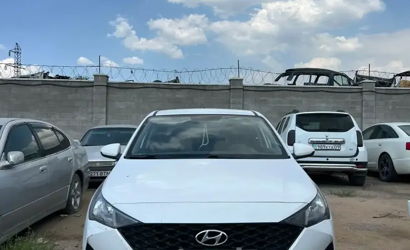 Hyundai Accent 2021 года за 5 500 000 тг. в Алматы