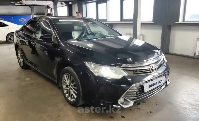 Toyota Camry 2015 года за 10 000 000 тг. в Астана фото 2