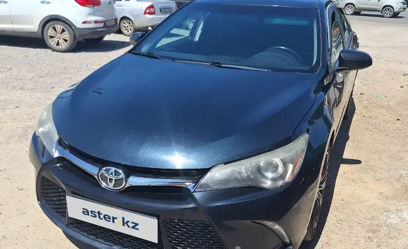 Toyota Camry 2017 года за 8 500 000 тг. в Актобе
