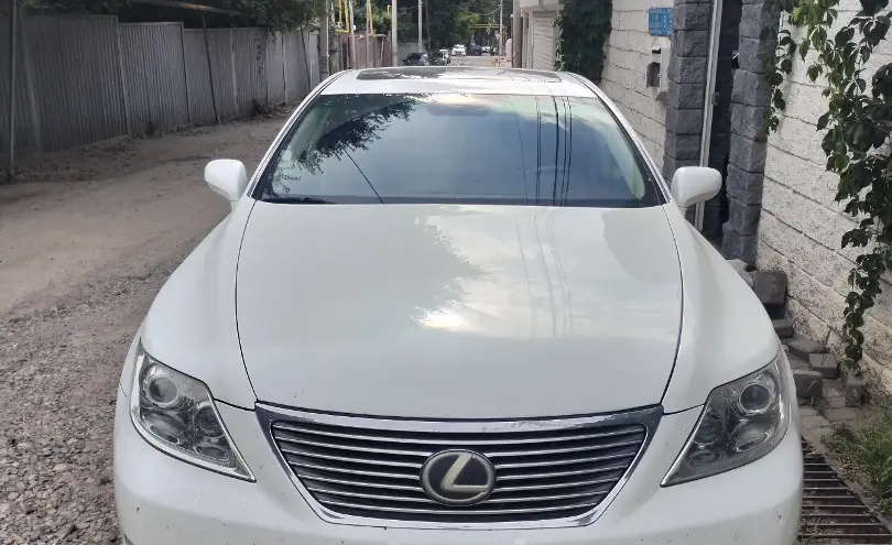 Lexus LS 2007 года за 7 000 000 тг. в Алматы