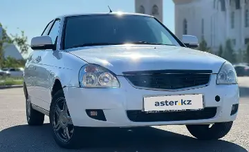 LADA (ВАЗ) Priora 2013 года за 1 700 000 тг. в Астана фото 4