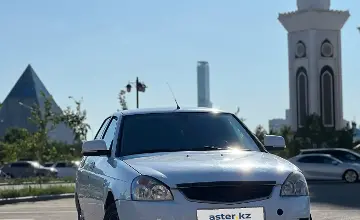 LADA (ВАЗ) Priora 2013 года за 1 700 000 тг. в Астана фото 2