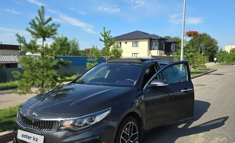 Kia Optima 2018 года за 9 000 000 тг. в Алматы