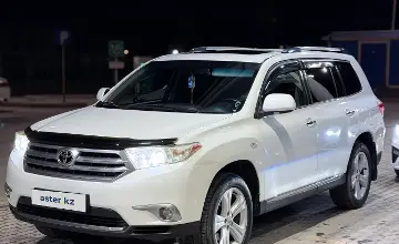 Toyota Highlander 2010 года за 13 000 000 тг. в Кызылорда фото 2