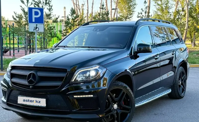 Mercedes-Benz GL-Класс 2013 года за 20 000 000 тг. в Караганда