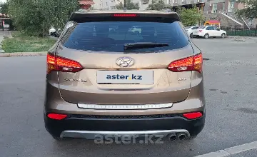Hyundai Santa Fe 2012 года за 8 000 000 тг. в Астана фото 4