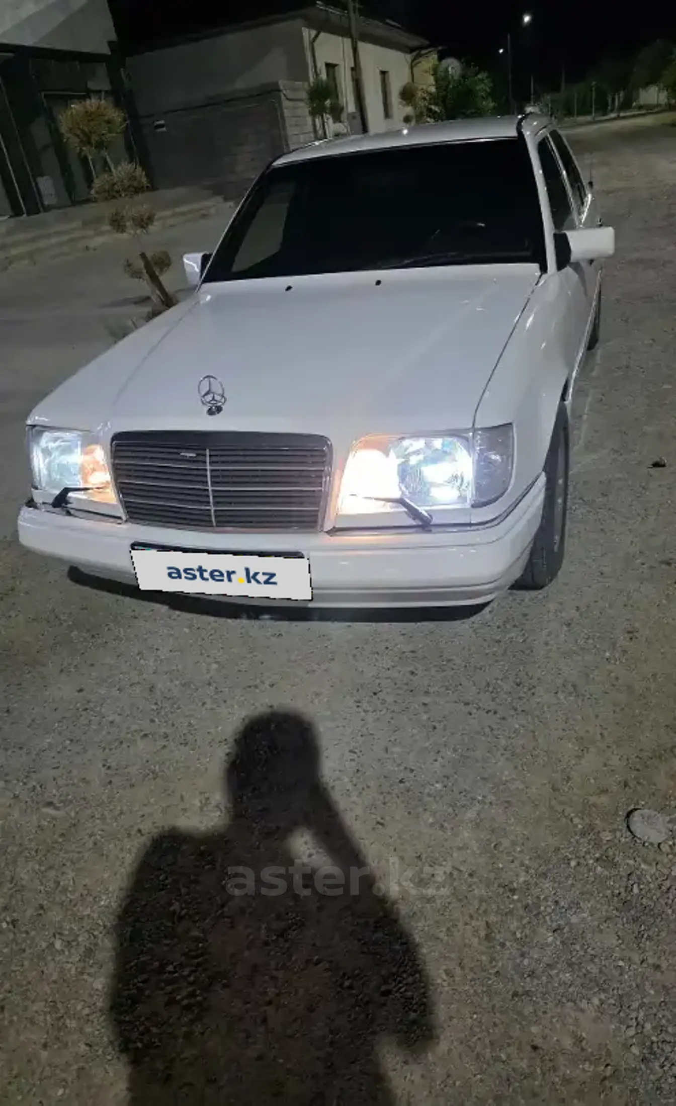 Mercedes-Benz E-Класс 1994 года за 1 810 000 тг. в Шымкент фото 1