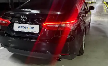 Toyota Camry 2023 года за 16 300 000 тг. в Шымкент