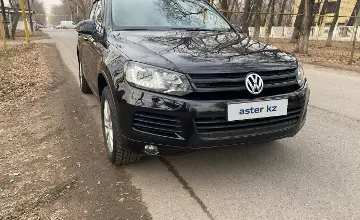 Volkswagen Touareg 2010 года за 10 500 000 тг. в Алматы фото 2