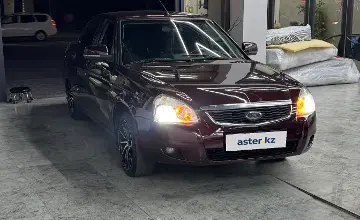 LADA (ВАЗ) Priora 2014 года за 2 600 000 тг. в Тараз фото 3