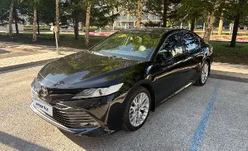 Toyota Camry 2019 года за 13 000 000 тг. в Астана фото 1