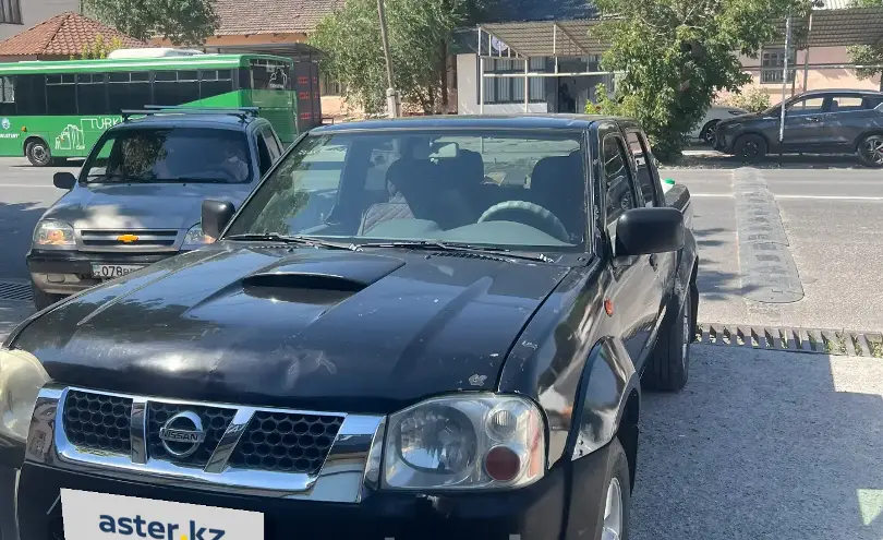 Nissan NP300 2009 года за 4 000 000 тг. в Алматы
