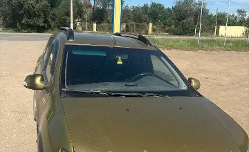 Renault Sandero 2016 года за 3 500 000 тг. в Актобе фото 4
