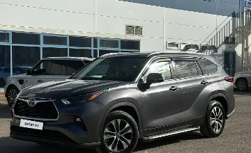 Toyota Highlander 2022 года за 20 000 000 тг. в Актобе фото 1