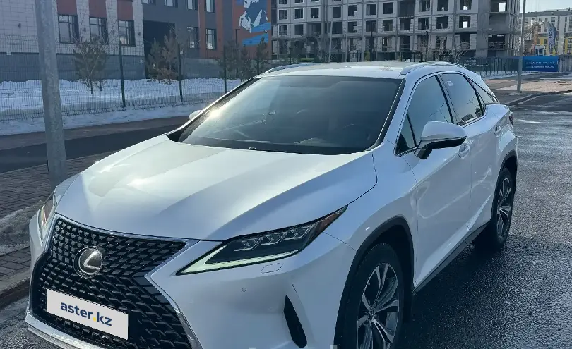 Lexus RX 2021 года за 24 000 000 тг. в Астана
