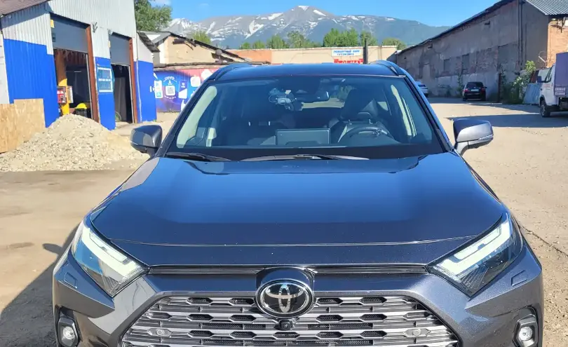 Toyota RAV4 2023 года за 18 000 000 тг. в Усть-Каменогорск фото 2