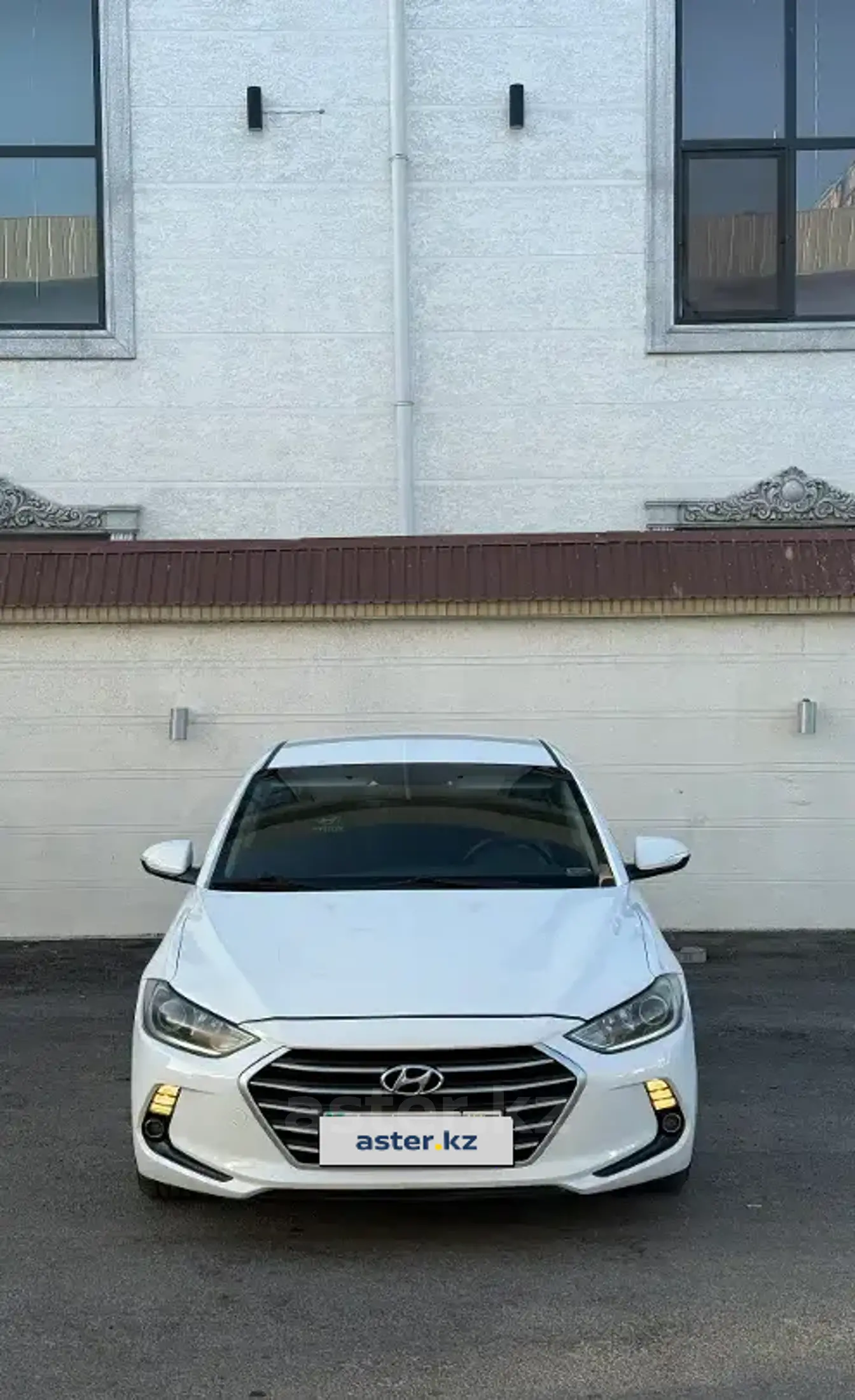 Hyundai Elantra 2018 года за 7 500 000 тг. в Шымкент фото 1
